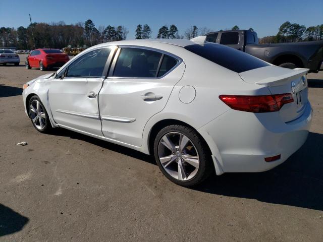 19VDE1F55DE013716 - 2013 ACURA ILX 20 PREMIUM WHITE photo 2