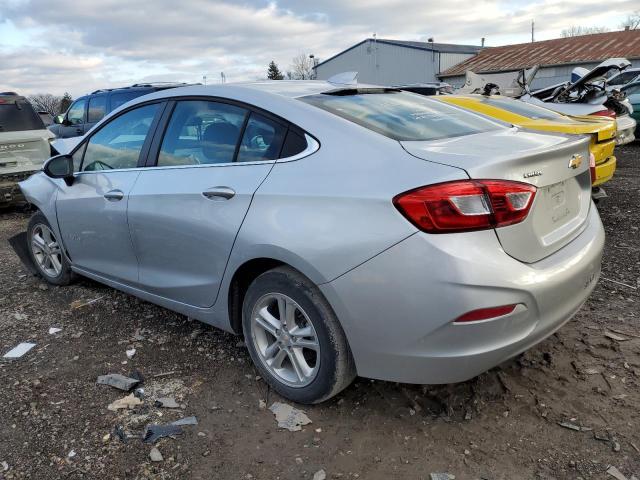 1G1BE5SM7J7135503 - 2018 CHEVROLET CRUZE LT SILVER photo 2