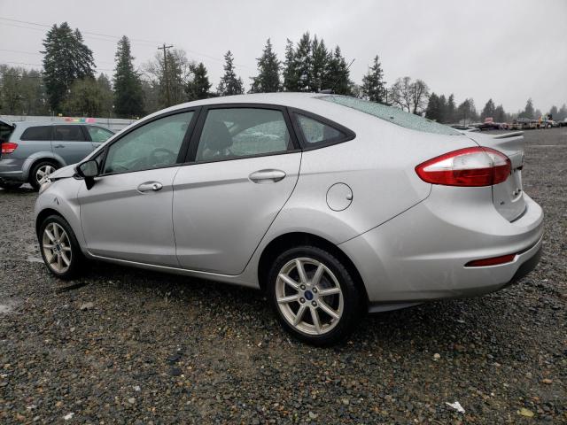 3FADP4BJ4HM140500 - 2017 FORD FIESTA SE SILVER photo 2