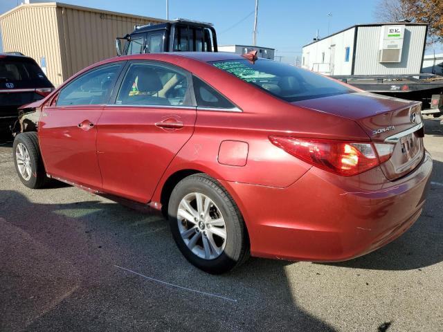 5NPEB4AC4DH797782 - 2013 HYUNDAI SONATA GLS RED photo 2