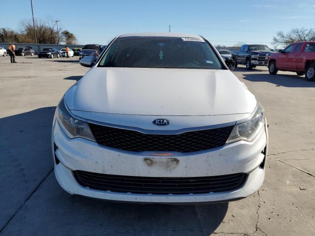 5XXGT4L36GG055743 - 2016 KIA OPTIMA LX WHITE photo 5