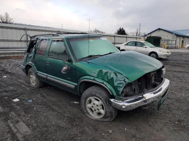 1GNDT13W7X2248234 - 1999 CHEVROLET BLAZER GREEN photo 4