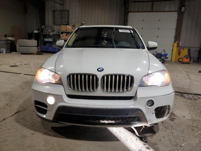5UXZW0C52BL657024 - 2011 BMW X5 XDRIVE35D WHITE photo 5