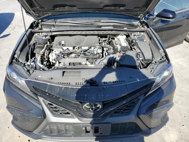 4T1G11AKXPU756578 - 2023 TOYOTA CAMRY SE NIGHT SHADE BLACK photo 11