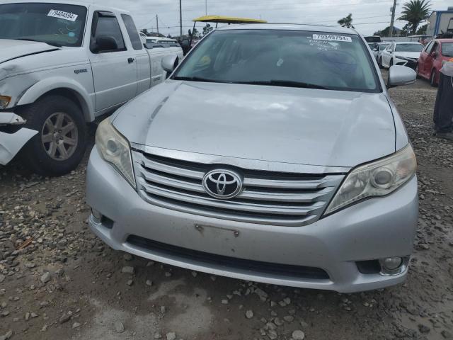 4T1BK3DB4BU393301 - 2011 TOYOTA AVALON BASE 银色 照片 5