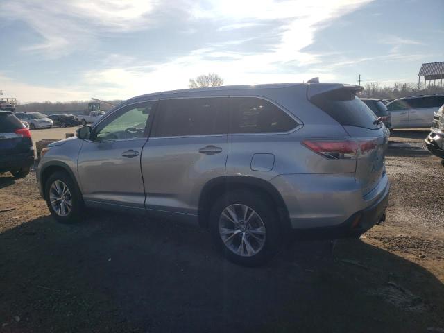 5TDJKRFH9FS091100 - 2015 TOYOTA HIGHLANDER XLE SILVER photo 2