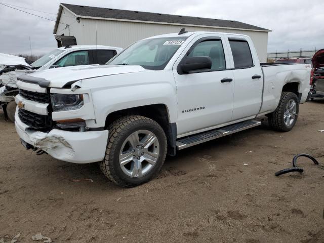 1GCVKPEH7JZ332957 - 2018 CHEVROLET SILVERADO K1500 CUSTOM WHITE photo 1