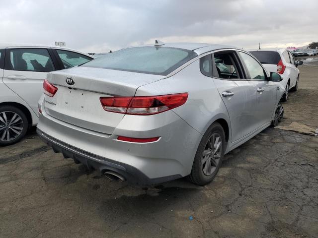 5XXGT4L33LG382644 - 2020 KIA OPTIMA LX SILVER photo 3