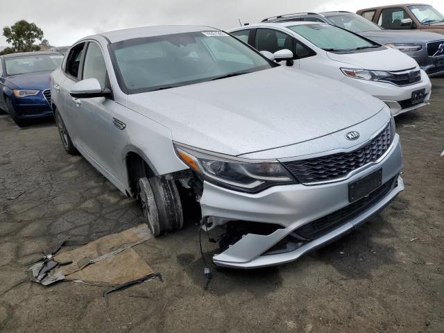 5XXGT4L33LG382644 - 2020 KIA OPTIMA LX SILVER photo 4