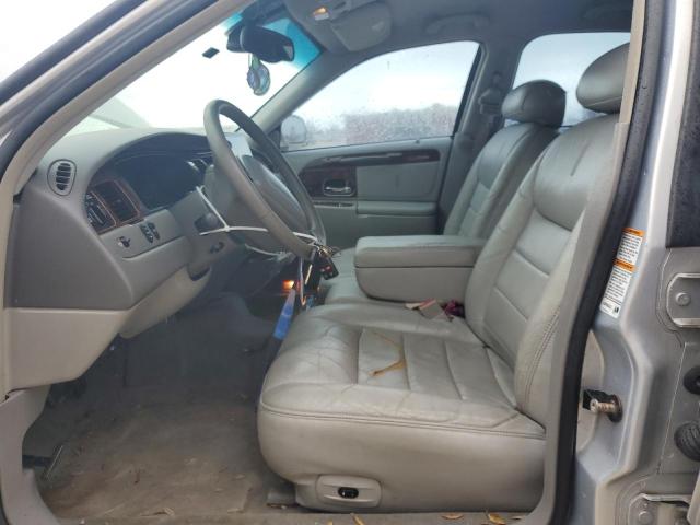 1LNHM81W82Y671926 - 2002 LINCOLN TOWN CAR EXECUTIVE SILVER photo 7