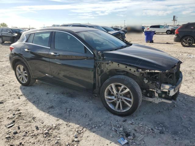 SJKCH5CP6HA033406 - 2017 INFINITI QX30 BASE أسود صورة 4