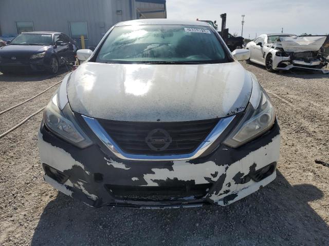 1N4AL3AP7JC161332 - 2018 NISSAN ALTIMA 2.5 WHITE photo 5