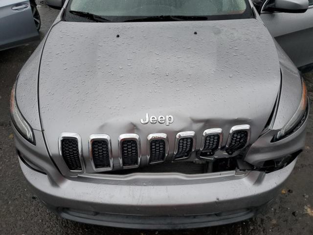 1C4PJMCB2JD535597 - 2018 JEEP CHEROKEE LATITUDE SILVER photo 11