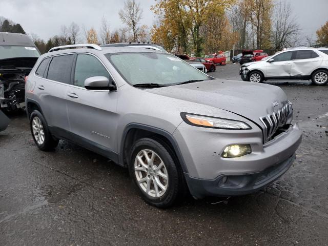 1C4PJMCB2JD535597 - 2018 JEEP CHEROKEE LATITUDE SILVER photo 4