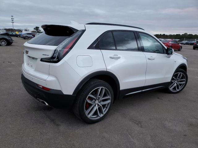 1GYFZFR4XMF041922 - 2021 CADILLAC XT4 SPORT WHITE photo 3