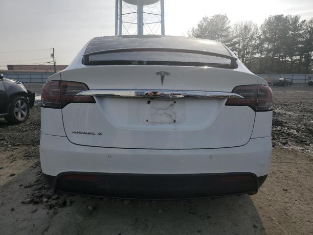 5YJXCAE25GF020407 - 2016 TESLA MODEL X WHITE photo 6