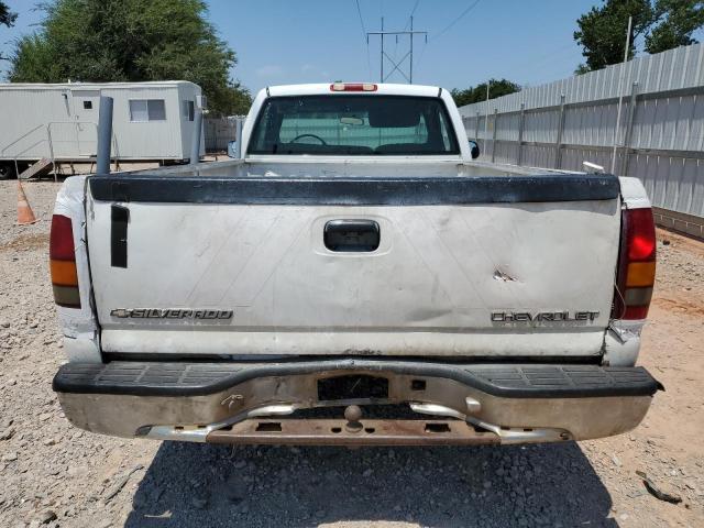 1GCEC14W61Z237977 - 2001 CHEVROLET SILVERADO C1500 WHITE photo 10