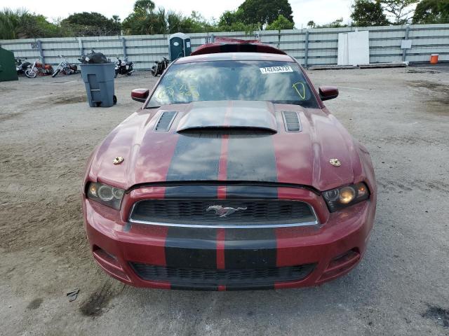 1ZVBP8AM7E5217864 - 2014 FORD MUSTANG RED photo 5