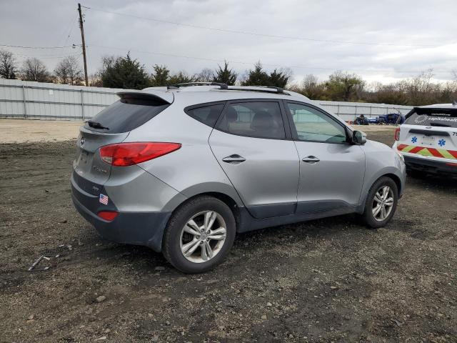 KM8JUCAC2CU371401 - 2012 HYUNDAI TUCSON GLS SILVER photo 3