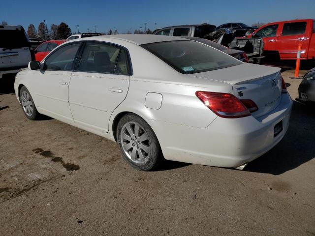 4T1BK36B67U228984 - 2007 TOYOTA AVALON XL WHITE photo 2