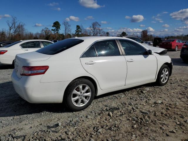 4T1BF3EK2BU635635 - 2011 TOYOTA CAMRY BASE WHITE photo 3