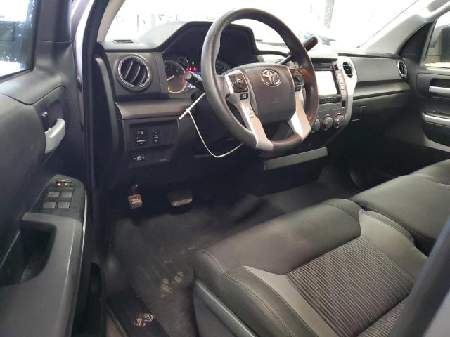 5TFUY5F17FX430602 - 2015 TOYOTA TUNDRA DOUBLE CAB SR/SR5 SILVER photo 8