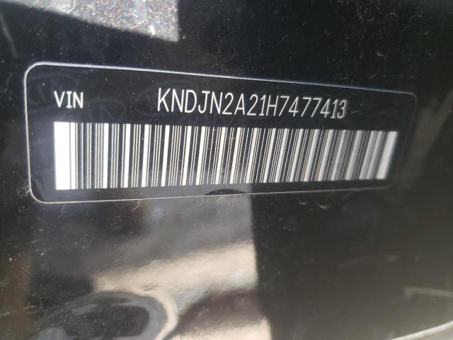 KNDJN2A21H7477413 - 2017 KIA SOUL BLACK photo 12