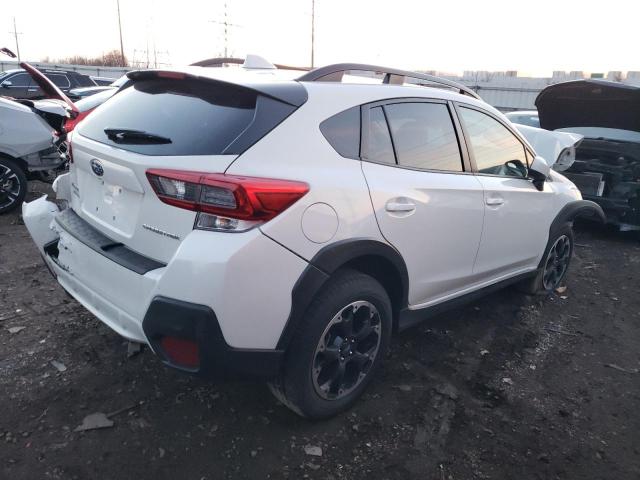 JF2GTAEC5N8212675 - 2022 SUBARU CROSSTREK PREMIUM WHITE photo 3