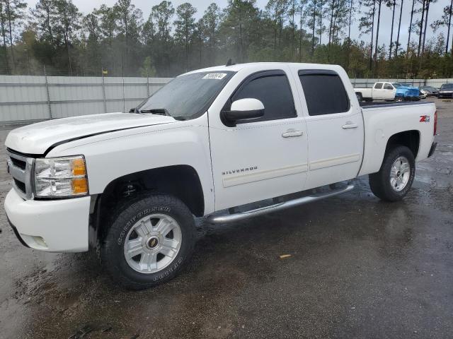 2011 CHEVROLET SILVERADO K1500 LTZ, 