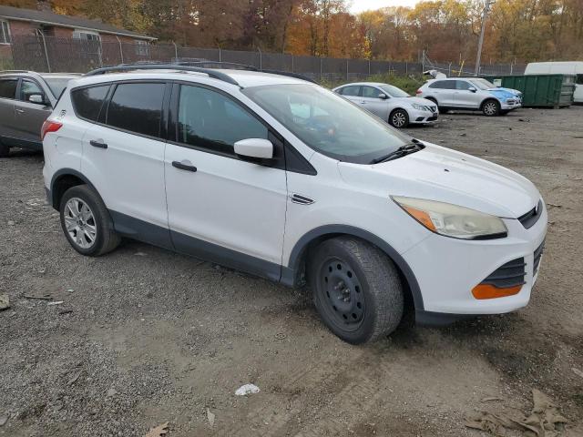 1FMCU0F75EUB48498 - 2014 FORD ESCAPE S WHITE photo 4