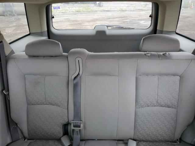 5GZCZ33D26S827819 - 2006 SATURN VUE SILVER photo 10