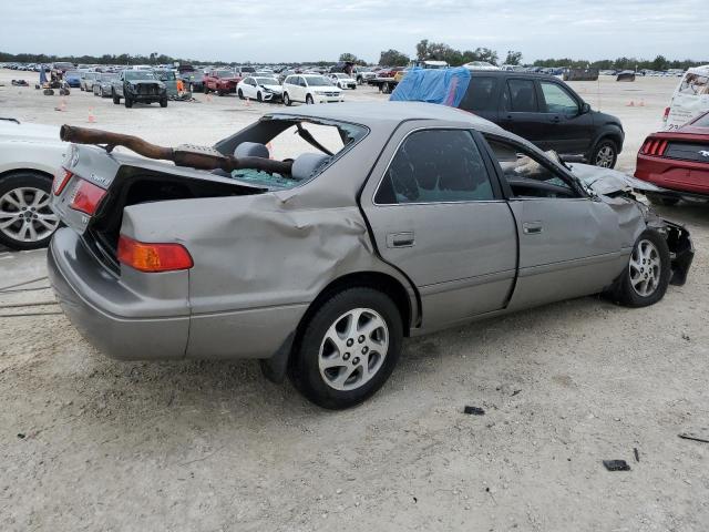 4T1BF22K2YU112283 - 2000 TOYOTA CAMRY LE GRAY photo 3