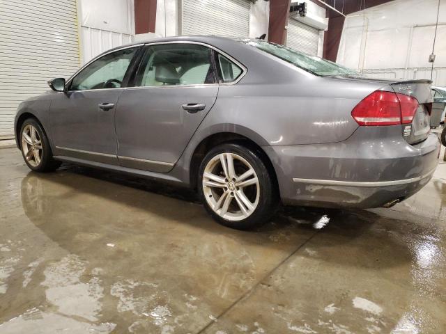 1VWBN7A37CC064466 - 2012 VOLKSWAGEN PASSAT SE GRAY photo 2