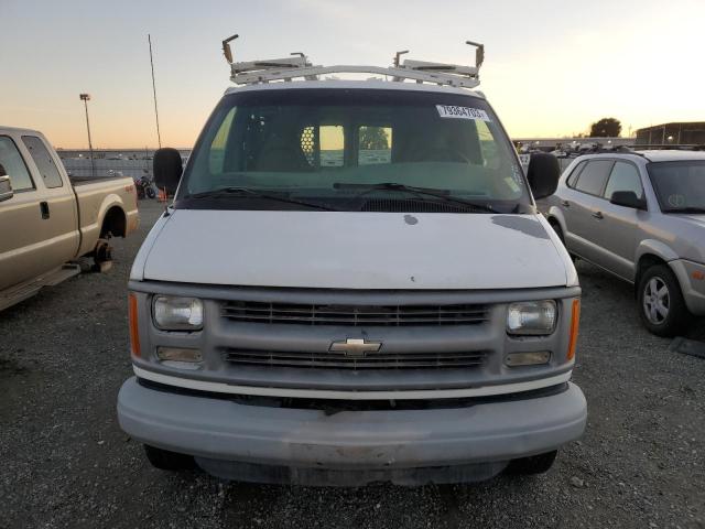 1GCHG35R5Y1225821 - 2000 CHEVROLET EXPRESS G3 WHITE photo 5