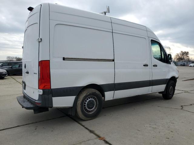 W1W70BGY8LT027606 - 2020 MERCEDES-BENZ SPRINTER 1500 WHITE photo 3