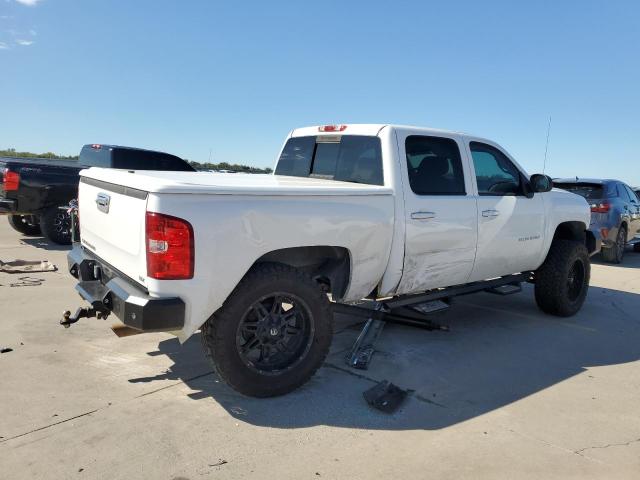 3GCPKTE7XDG176751 - 2013 CHEVROLET SILVERADO K1500 LTZ WHITE photo 3