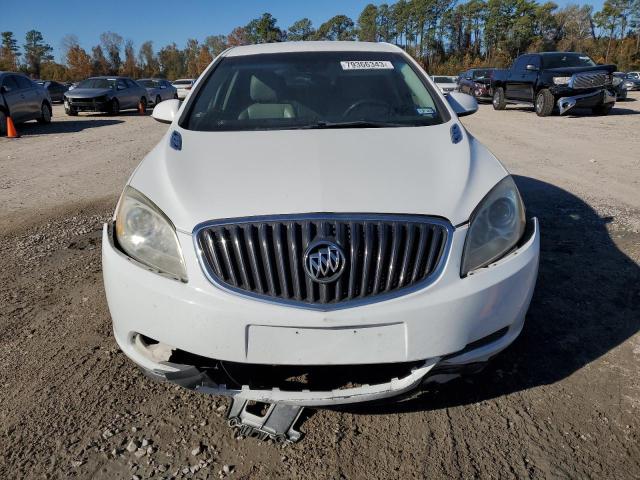 1G4PP5SK7F4181570 - 2015 BUICK VERANO WHITE photo 5