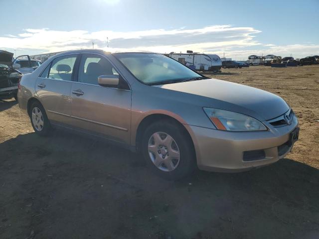 1HGCM56407A044627 - 2007 HONDA ACCORD LX GOLD photo 4