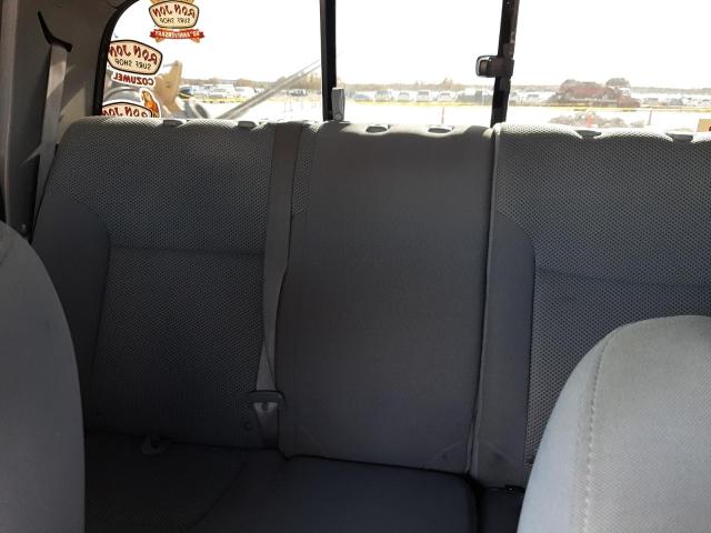 3TMJU4GN2BM114082 - 2011 TOYOTA TACOMA DOUBLE CAB PRERUNNER GRAY photo 10