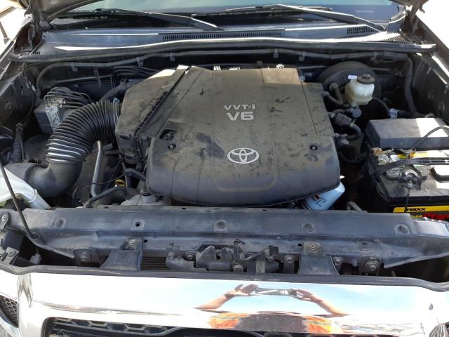 3TMJU4GN2BM114082 - 2011 TOYOTA TACOMA DOUBLE CAB PRERUNNER GRAY photo 12