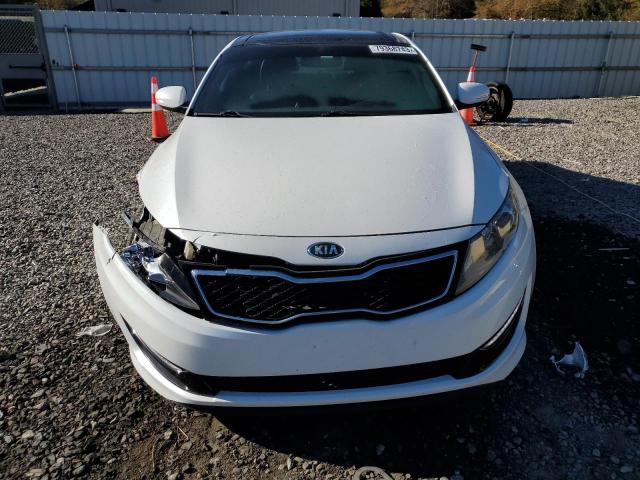 5XXGR4A66DG109503 - 2013 KIA OPTIMA SX WHITE photo 5