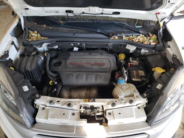 ZFBERFBT5G6B59258 - 2016 RAM PROMASTER SLT Білий фото 11