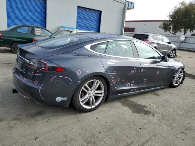 5YJSA1E28FF114537 - 2015 TESLA MODEL S ნაცრისფერი ფოტო 3