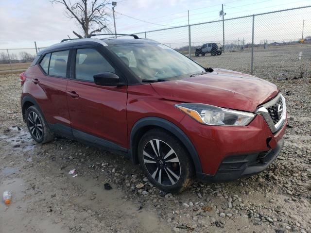 3N1CP5CU3JL511097 - 2018 NISSAN KICKS S RED photo 4