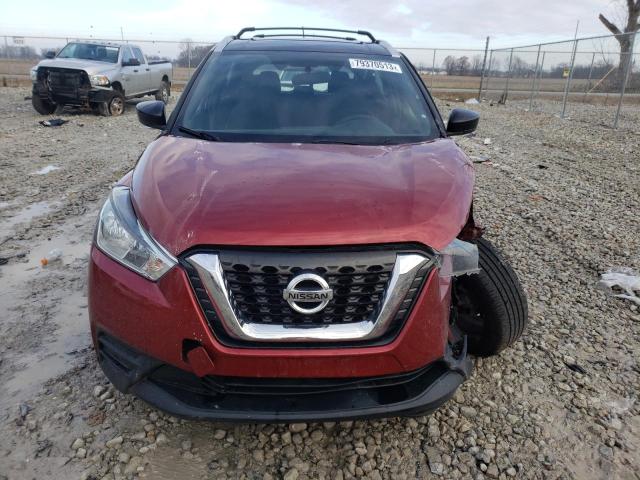 3N1CP5CU3JL511097 - 2018 NISSAN KICKS S RED photo 5