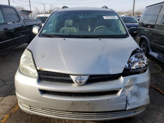 5TDZA22C14S177540 - 2004 TOYOTA SIENNA XLE SILVER photo 5