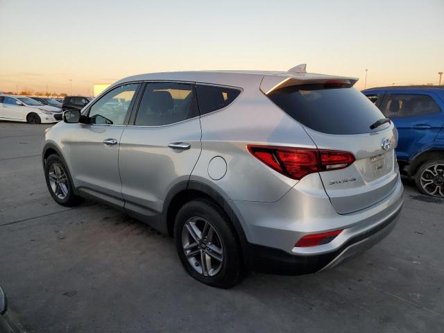 5XYZTDLBXHG443667 - 2017 HYUNDAI SANTA FE S SILVER photo 2