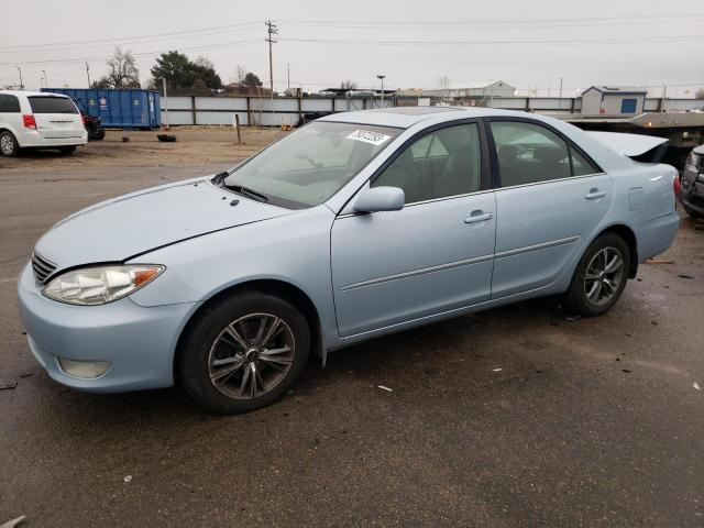 4T1BF30K75U592695 - 2005 TOYOTA CAMRY LE BLUE photo 1