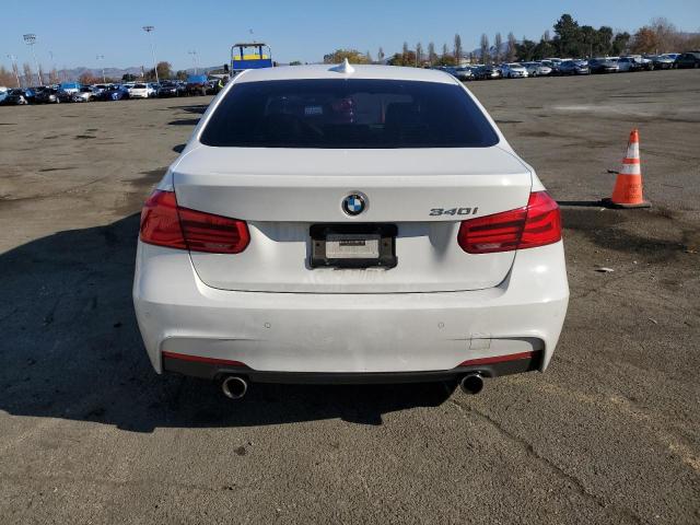 WBA8B3G51GNT62834 - 2016 BMW 340 I WHITE photo 6