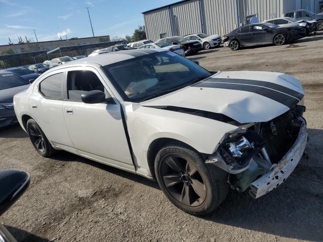 2B3KA43R98H336360 - 2008 DODGE CHARGER WHITE photo 4